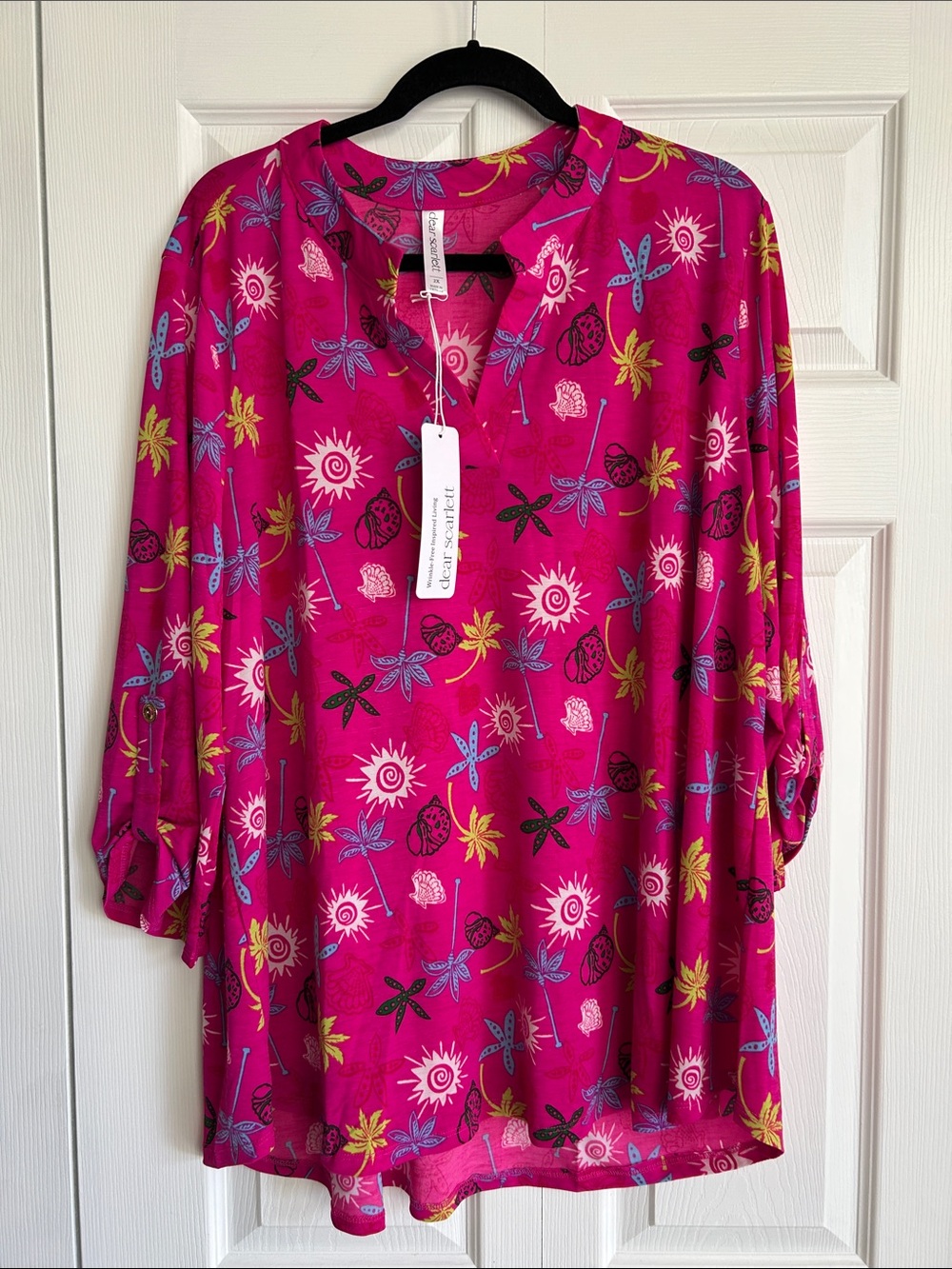 Dear Scarlett NWT tropical bright pink split neck tunic size 2x boutique plus